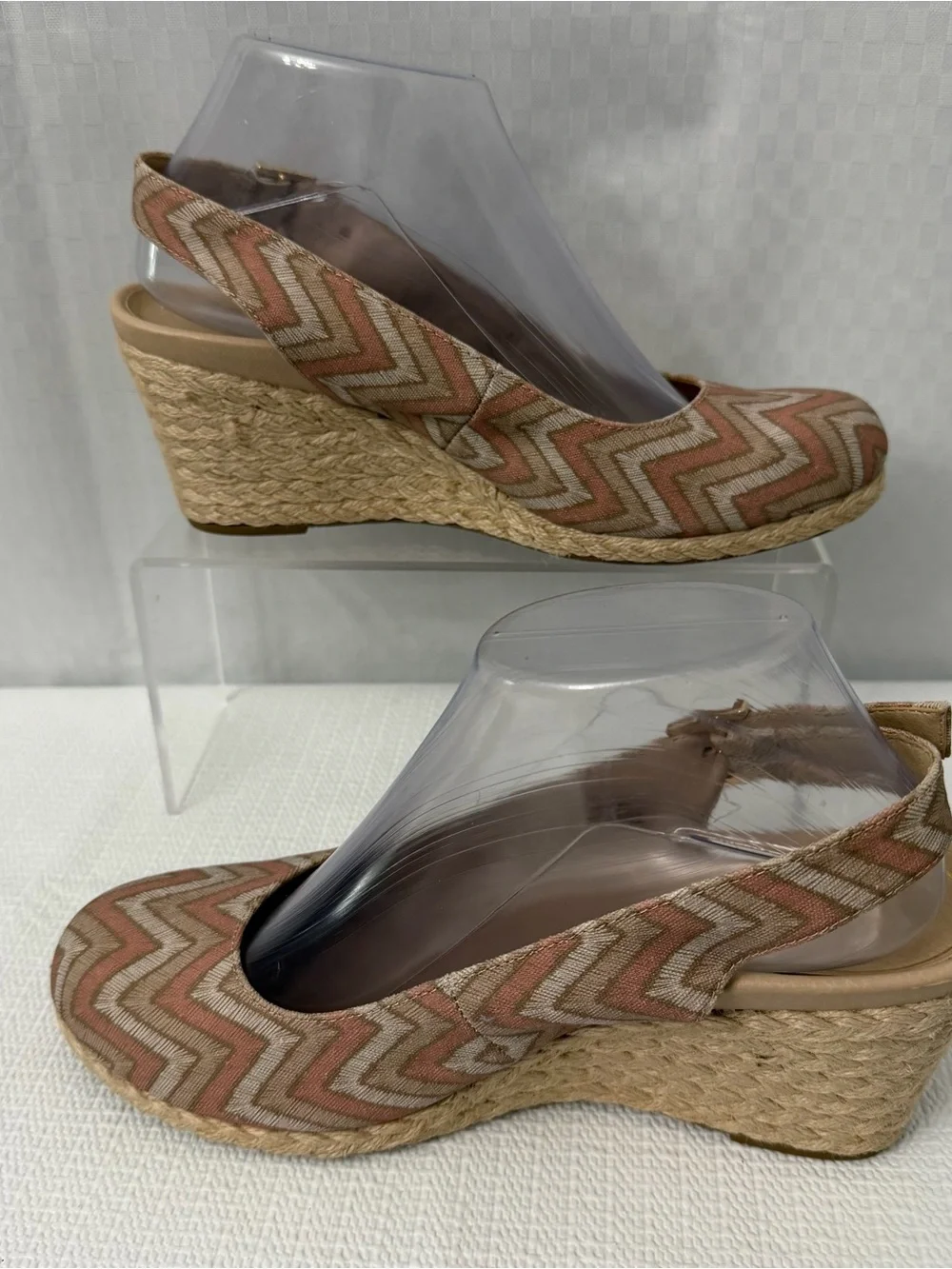 Vionic Coralina Chevron Espadrille Wedge‎ Sandals Womens Size 8